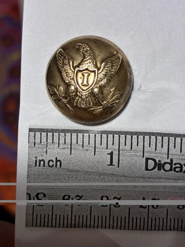 Civil War US Infantry Eagle Shield Military Uniform Button Original