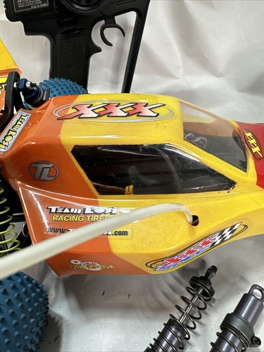 Team Losi Triple-X Racing Buggy XXX CR w Futaba Remote - NOT TESTED - Excellent - Picture 6 of 19