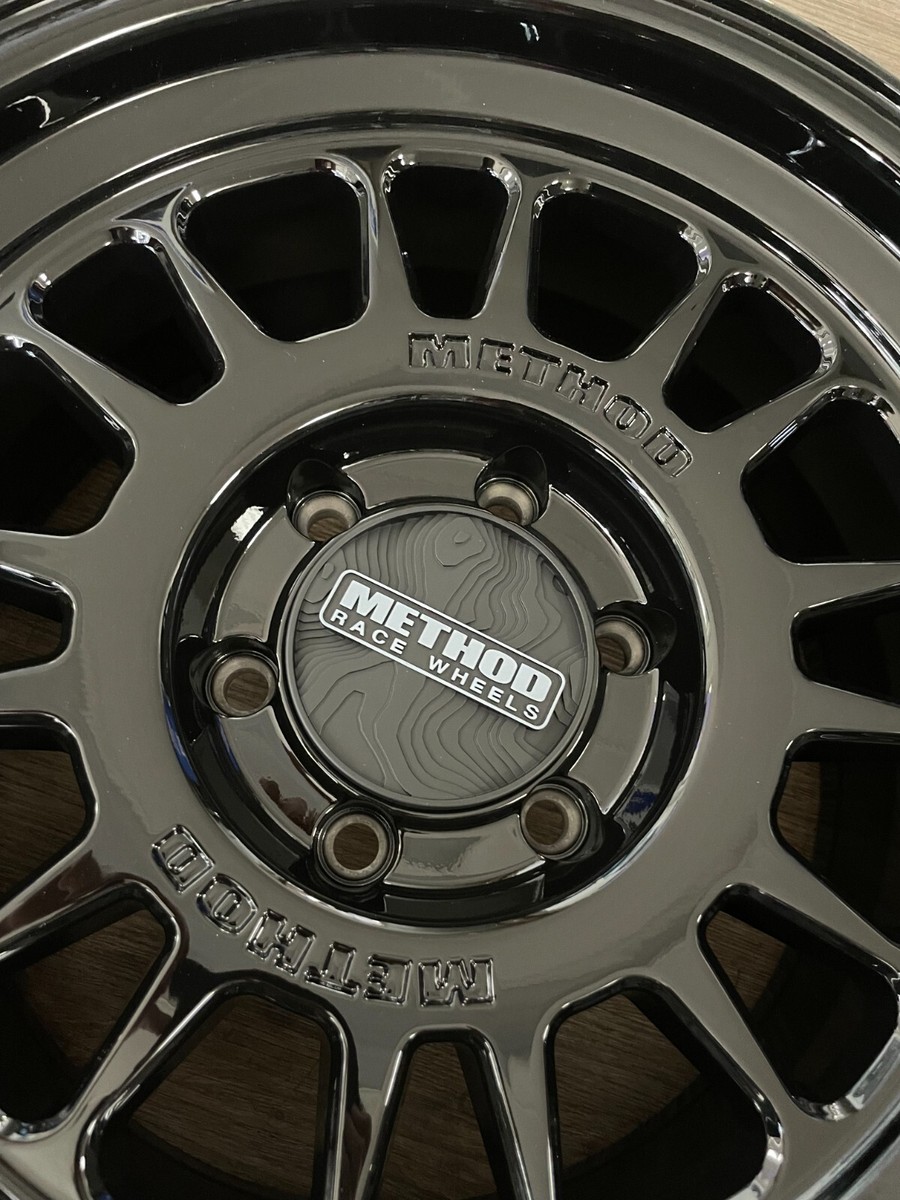 Method Race Wheels MR318 17x8.5 +0 6x139.7 Gloss Black (Set of 4