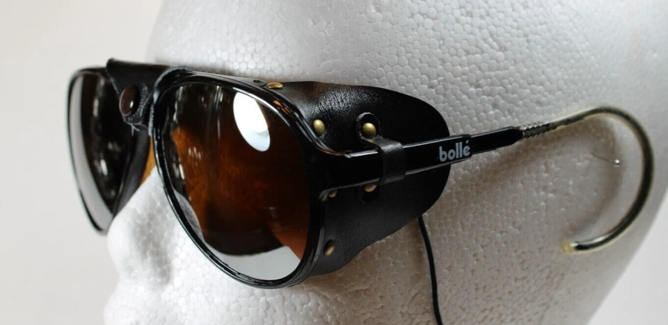 Gafas de sol Bolle Sport Aviator vintage con protectores laterales de cuero - negras NOS Foto 2 de 4