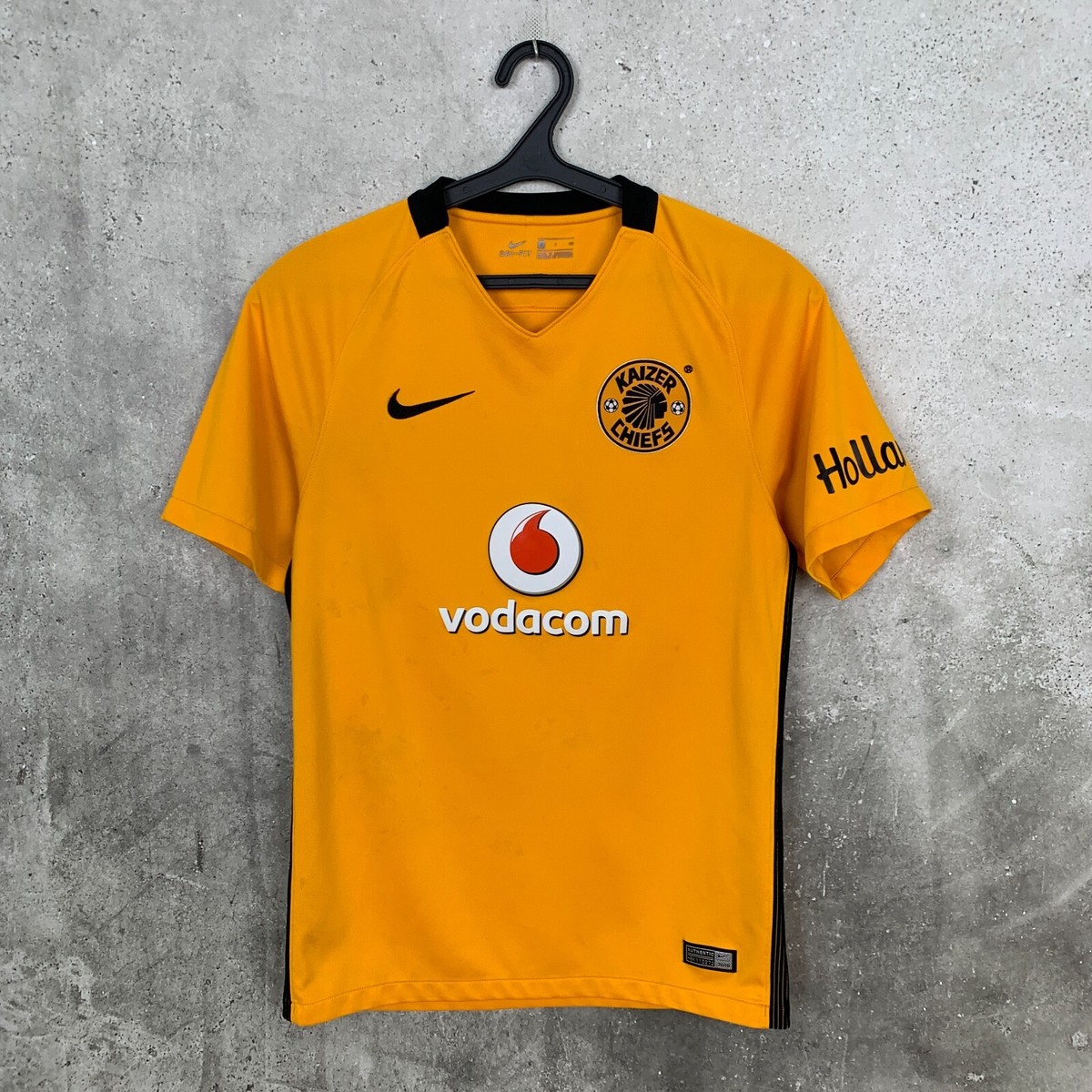 KAIZER CHIEFS 2016 2017 HOME FOOTBALL SHIRT NIKE JERSEY SIZE S