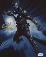Camrus Johnson Batwoman  Autographed Signed 8x10 Photo ACOA