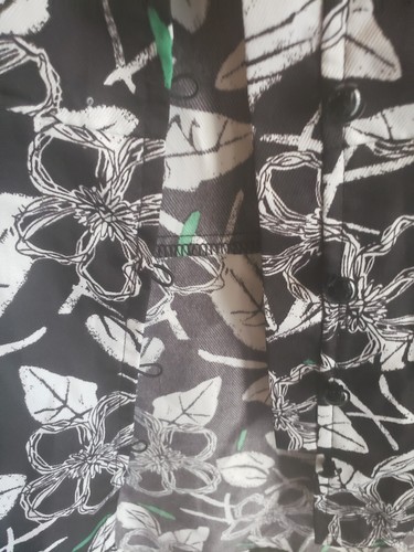 George Damen Gr. XL Brustweite 44" Bluse Oberteil Kurzarm Knopfleiste Schößchenblatt - Bild 10 von 10