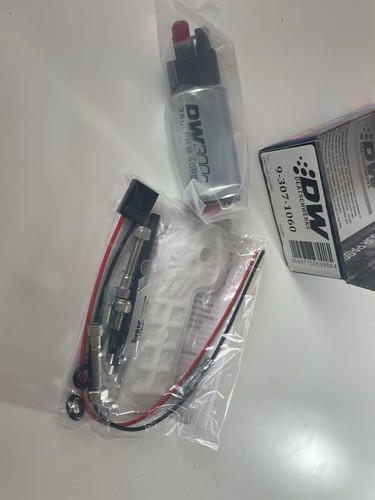 DEATSCHWERKS 340lph compact fuel pump w/ 9-1060 Pompe Carburant - Afbeelding 4 van 4