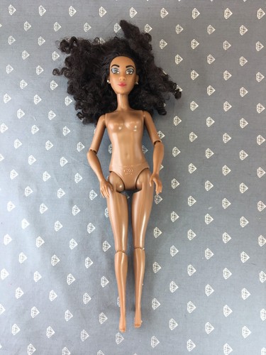 4 - BB19 World of EPI articulated AA doll - Picture 2 of 6