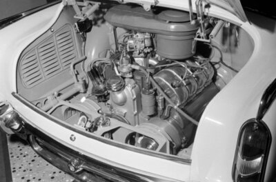 Tatra 603 V8 engine Motor Show 1960 Car Old Photo 1