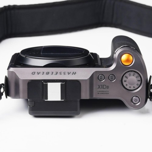 Hasselblad X1D II 50C Set w/ XCD 45mm Lens, Kenko Filter, Case, Batteries Japan - Picture 8 of 13