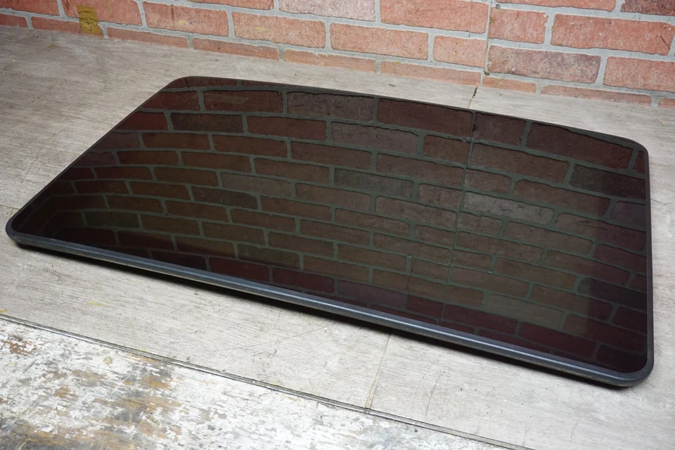 1998-2002 MERCEDES E320 W210 FRONT UPPER SLIDING ROOF SUNROOF WINDOW GLASS OEM - Image 4 of 4