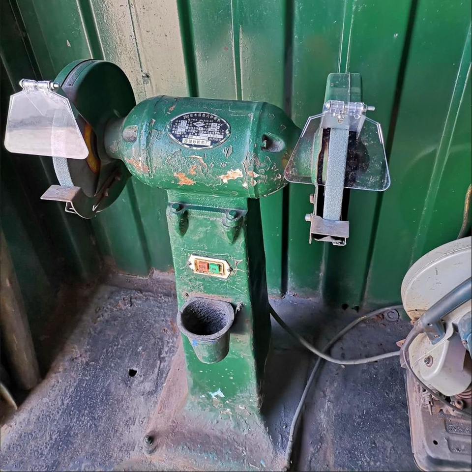 Bench Grinder Eye Shield, 2 Pcs Grinder Eyeshield Kit for Most Bench