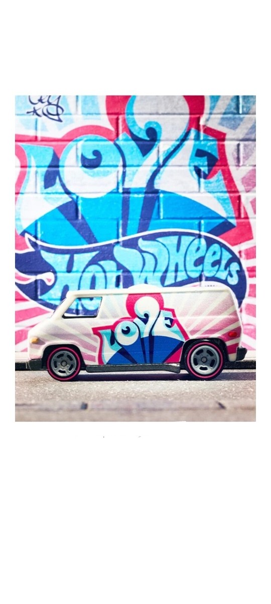 2022 Hot Wheels COLLECTORS RLC Exclusive Cey Adams 70's LOVE Van