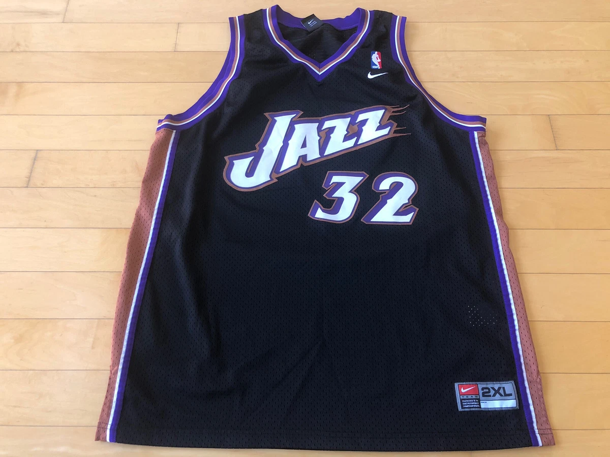 Mitchell & Ness Utah Jazz Karl Malone #32 NBA Jersey Purple