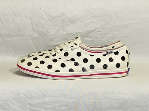 keds dancing dot