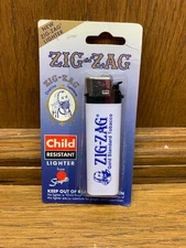 Vtg 1993 ZIG-ZAG ZIG ZAG Disposable LIGHTER Scripto STOCKING SUFFER