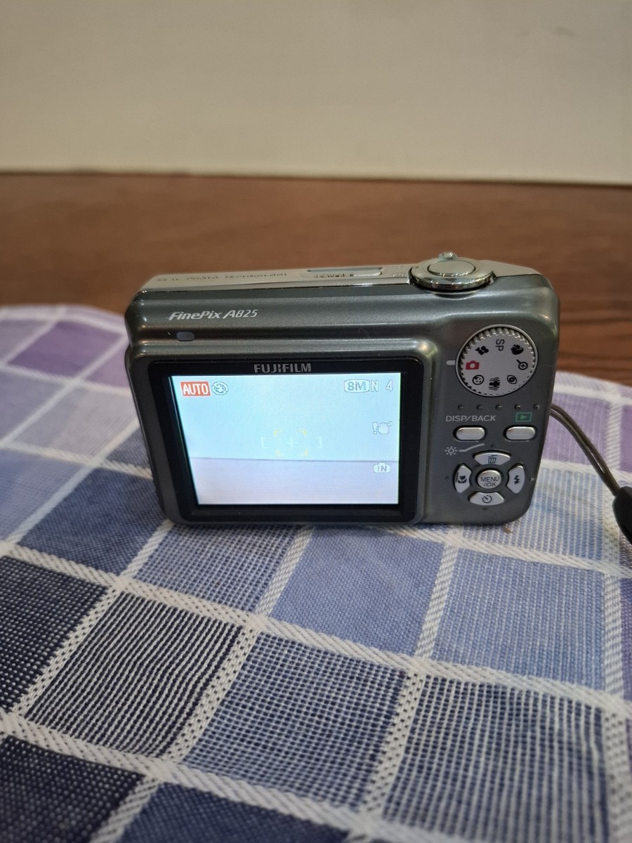 Fujifilm FinePix A Series A825 8.3MP Digital Camera - Silver for