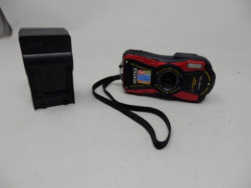 Pentax WG-10 14.0MP Red Black Digital Camera Tested Working W/ Battery & Charger - Picture 1 of 7