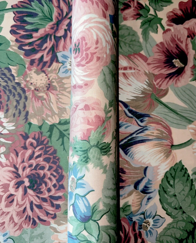 Tela de satén de algodón floral de colección 87’ 54x1Yd ATELIER de BLOOMCRAFT Inter’s #8845 Foto 4 de 4