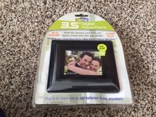 Giinii 3.5in digital picture frame NIB FREE SHIP 