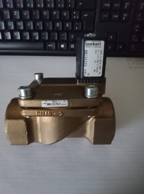 Bürkert 5281 Magnetventil/ 00133763 in sehr gutem Zustand