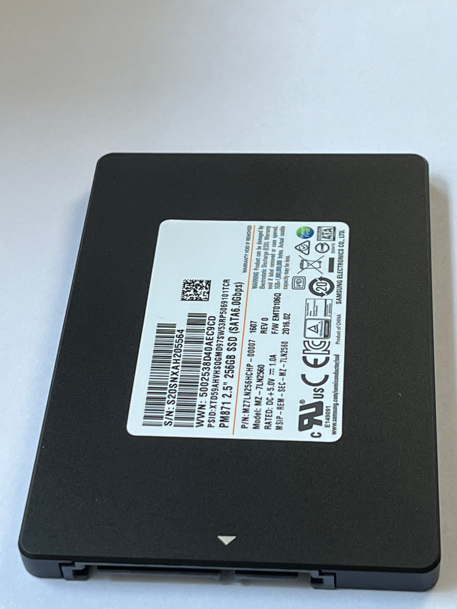 SAMSUNG PM871 2.5