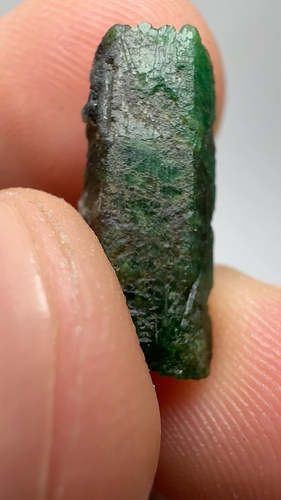 5.90 Carat Natural Green Emerald Crystal from Panjshir Afghanistan - Video 1 of 1