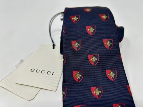 Neu mit Etikett Gucci Krawatte marineblau gold Biene Logo Symbol Schild Wappenmuster Seidenmischung 295 $ - Bild 2 von 8