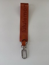 Lululemon Never Lost Keychain One Size Burnt Apricot/Terra Orange