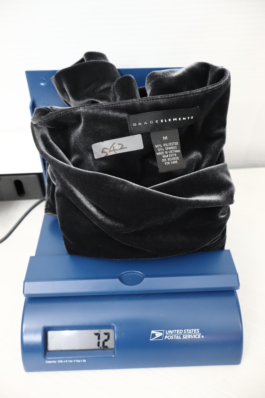 GRACE ELEMENTS Women's Stretch Polyester Velvet T… - image 13