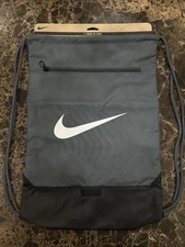 AUTHENTIC Nike Brasilia 9.5 Training Gym Sack Bag (18L) FLINT GRAY BRAND NEW