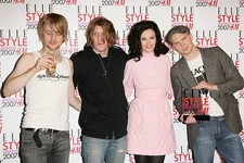 Singer Sophie Ellis Bexter Razorlight members Carl Dalemo Andy Bur- Old Photo