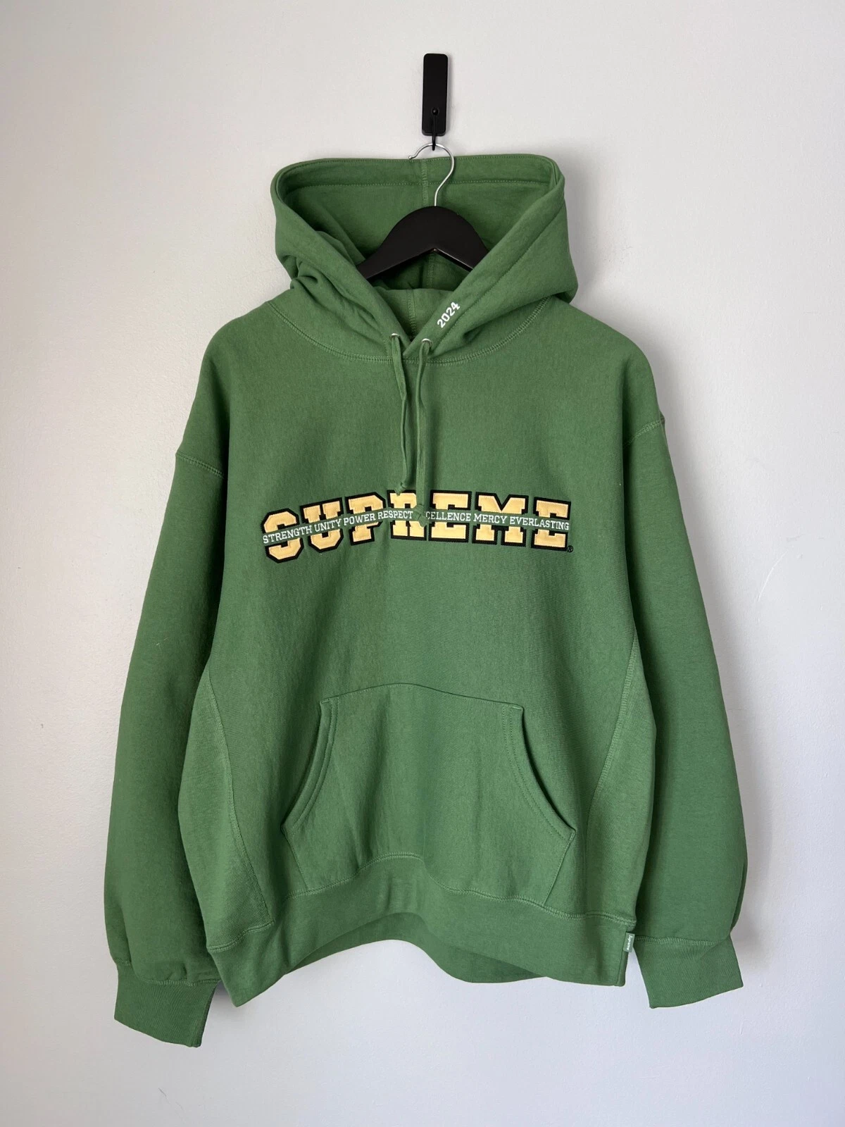 Sweat à capuche Supreme College Acronyme   Taille L   Vert   NEUF