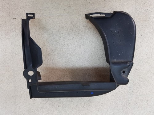 BMW 3ER E46 00-04 STOßSTANGE VORNE FAHRERSEITE RECHTS ABSEITS VERKLEIDUNG 8234826