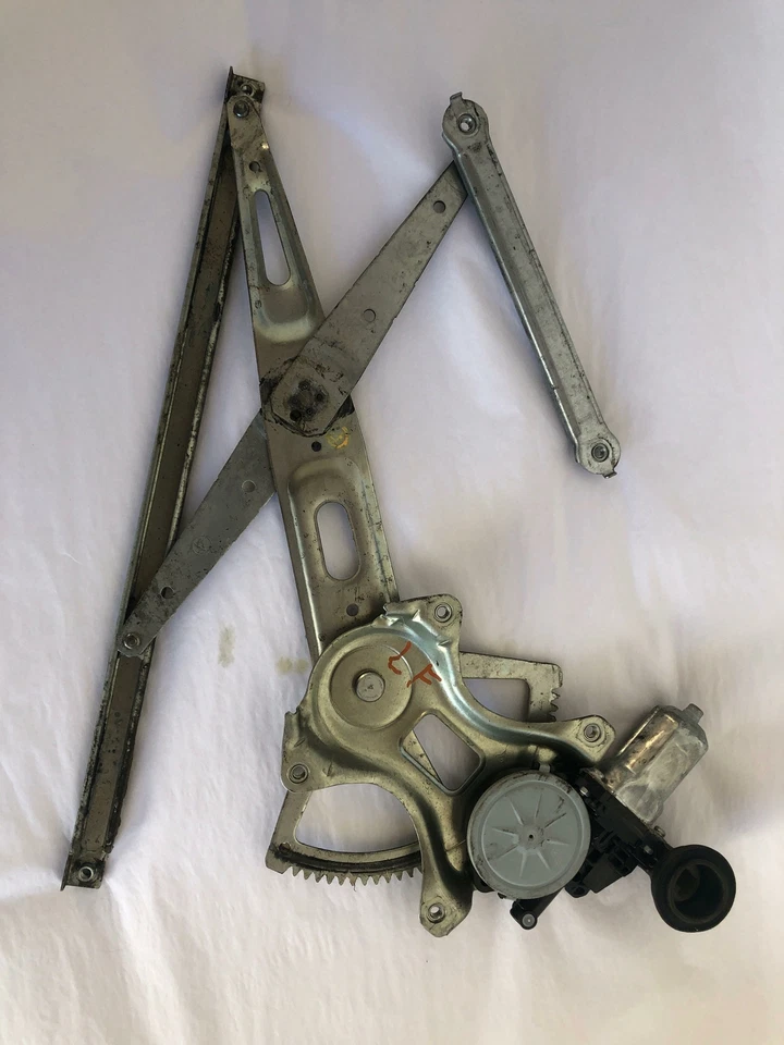 SCION TC 2008 2003-2020 regulador de ventana eléctrica izquierda y conjunto de motor  Foto 2 de 4