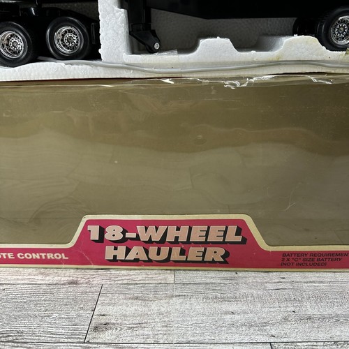 EZTEC Remote Control Semi Truck Publix 18-Wheel Hauler 18” Long Open Box Works - Picture 11 of 23
