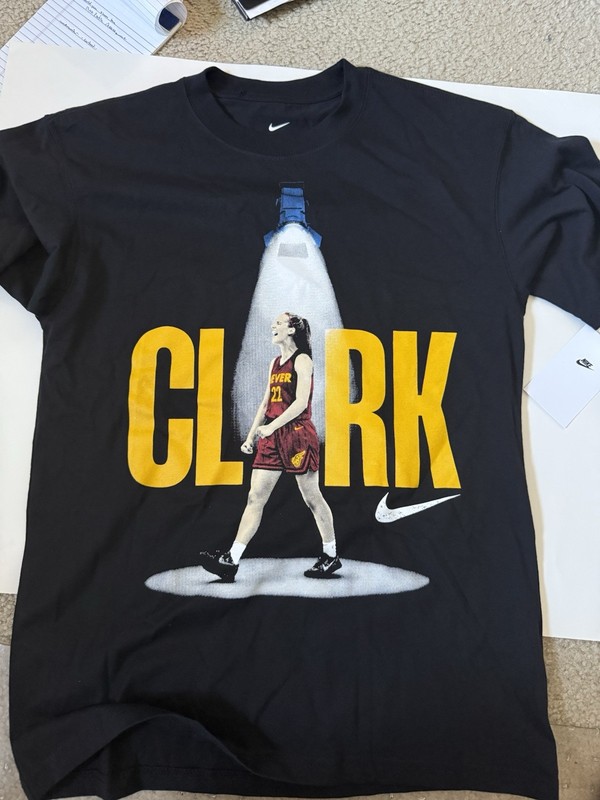 Caitlin Clark Nike T Black XS