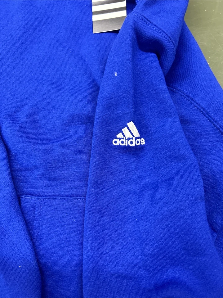 Moletom Adidas Youth Fleece tamanho médio 10-12 azul royal bordado na manga novo com etiquetas - Imagem 3 de 4