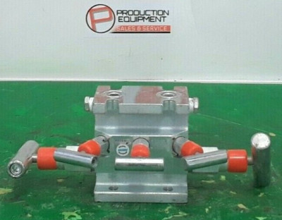   PHOENIX PRECISION 5-VALVE GAS MANIFOLD PESSCO IS OFFERING 1 R031622-2-5  