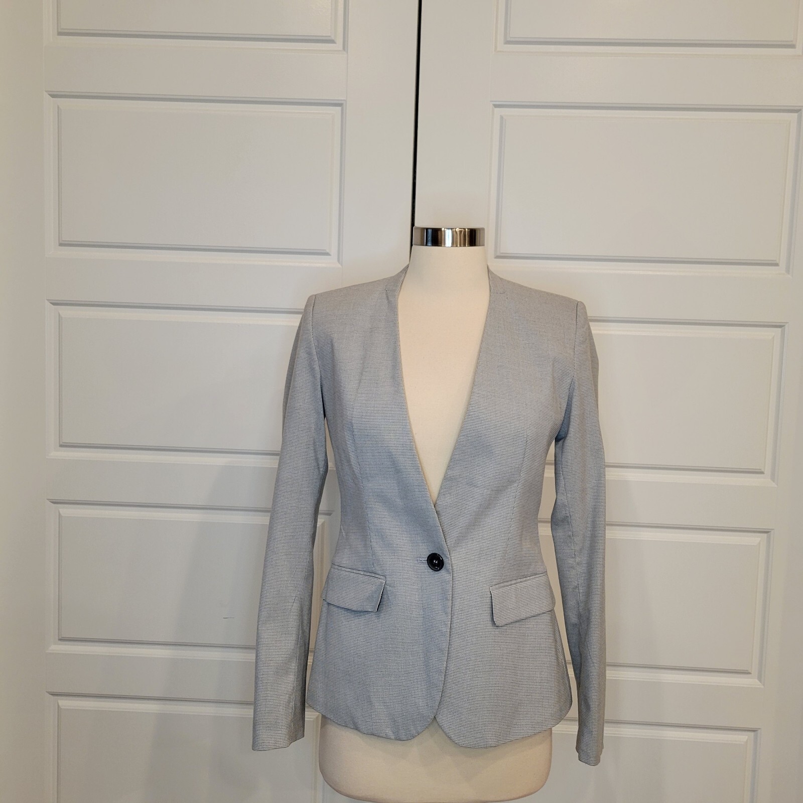 ZARA Basic Collection Women's Gray Houndstooth Co… - image 1