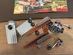 LEGO Star Wars: Droids Battle Pack (7654) - manual and some bricks