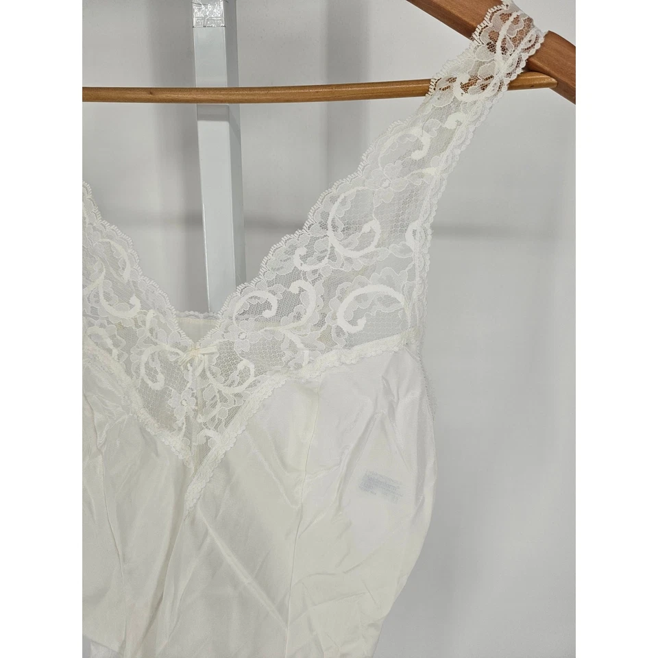 Pijama de nailon transparente vintage Sweet Nothings de Maidenform talla 34 ribete de encaje Foto 2 de 4