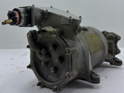 HAMILTON SUNDSTRAND 9050712-OTL  AC MOTOR 115/200 VAC 3PH 400HZ 93835/24844
