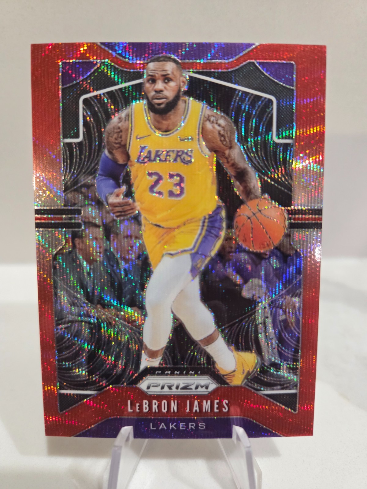 LEBRON JAMES 2019-20 Panini Prizm - #129 Ruby Wave Prizm