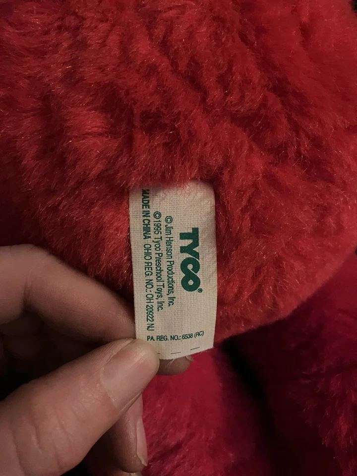 Muñeca parlante de peluche Tyco Sesame Street Tickle Me Elmo 1995 de colección probada y funciona Foto 2 de 3