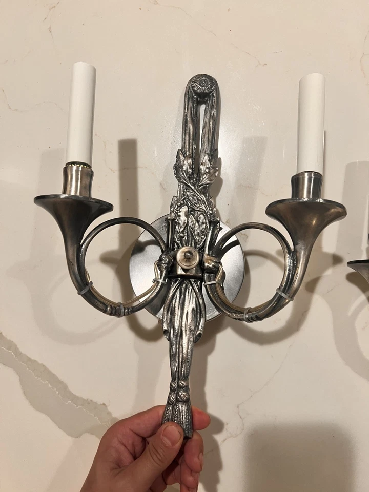 Apliques de pared de latón macizo estilo Luis XVI francés cinta nudo borla vintage Foto 4 de 4