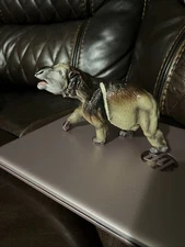 Wildlife Animal Model Toy Siri
