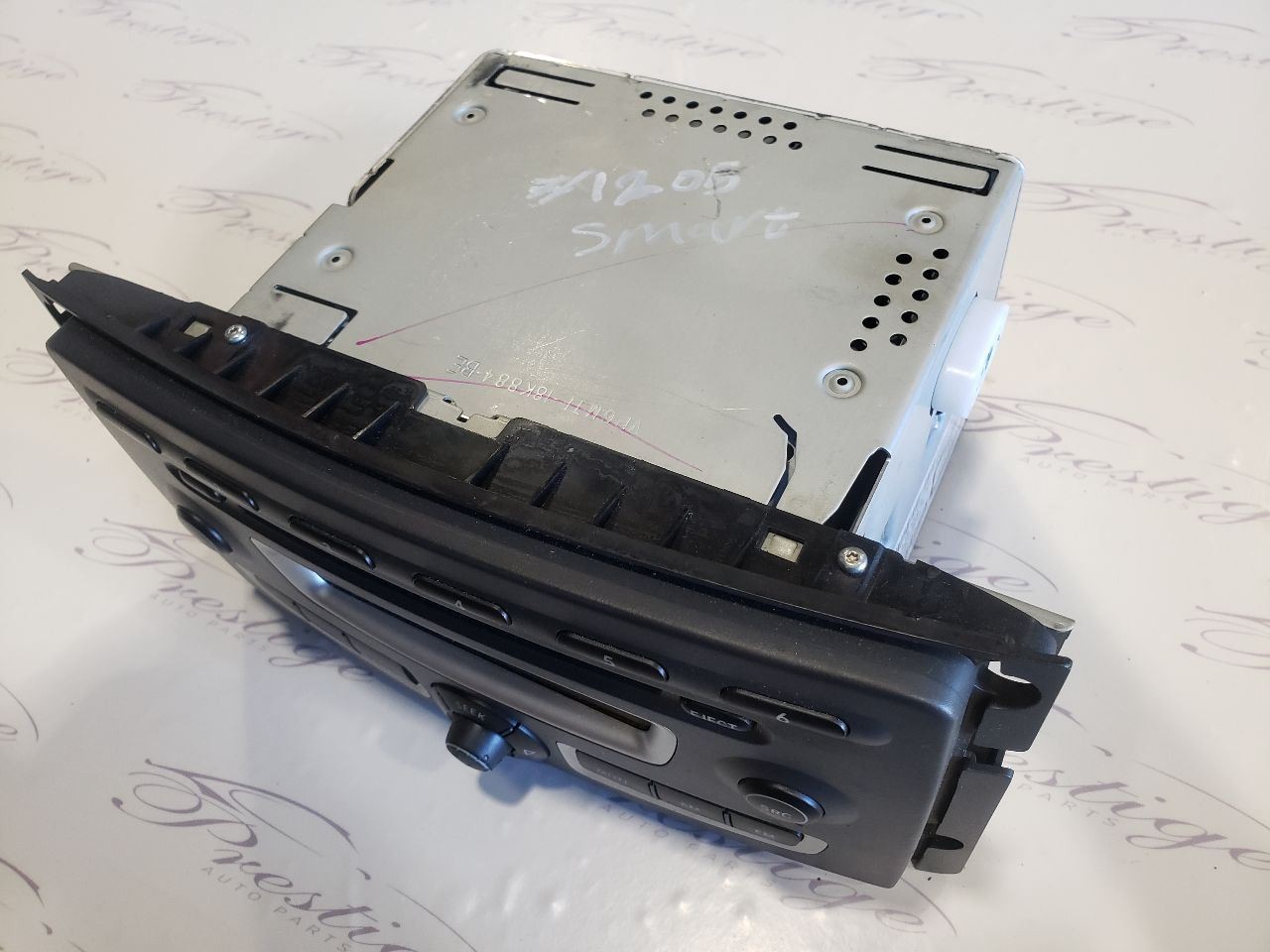 2009 Smart Fortwo Brabus Coupe Radio CD Player Receiver OEM A4518203779