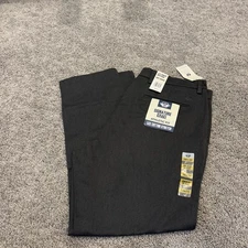 NEW Dockers Athletic Fit Signature Khaki Mens 38x30 Lux Cotton Shirt Gripper