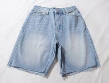Shein Women's Casual Frayed Hem Cut-Off Denim Shorts LB3 Light Wash Size 28