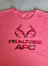 Real Tree APC Graphic  T-Shirt Bright Pink Women’s Sz MM Med Crew Neck with Logo
