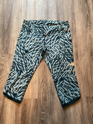 The North Face ladies size M capri leggings