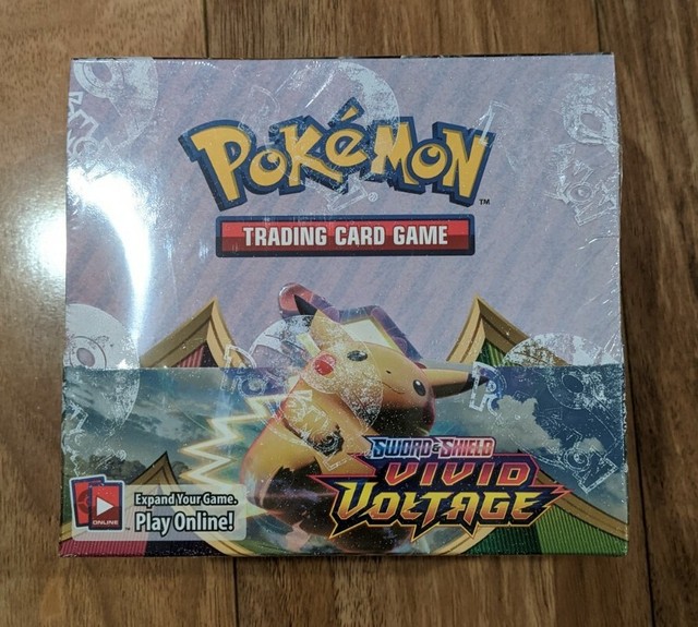 Pokémon Sword and Shield Vivid Voltage Booster Box - 135 Cards for sale